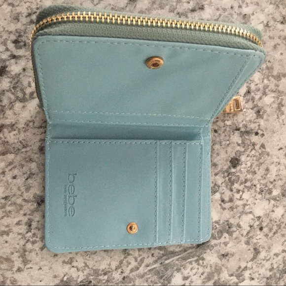 NWOT Bebe small wallet - Picture 4 of 6